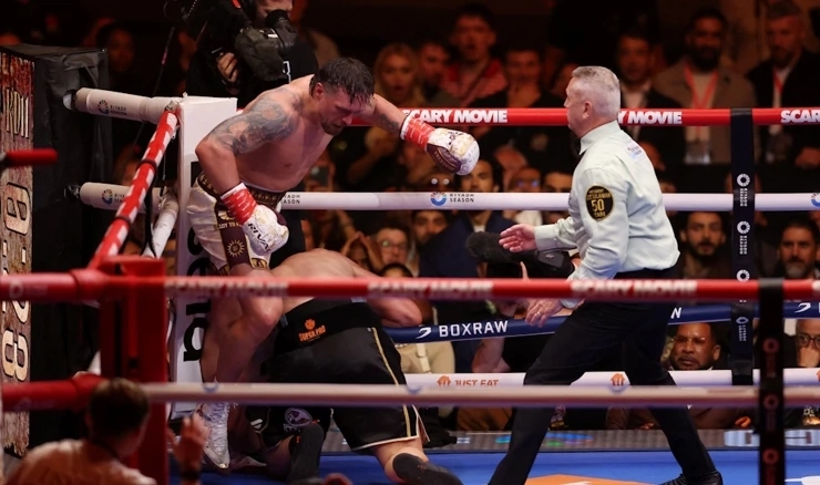 Usyk obranio naslov svjetskog prvaka u teškoj kategoriji